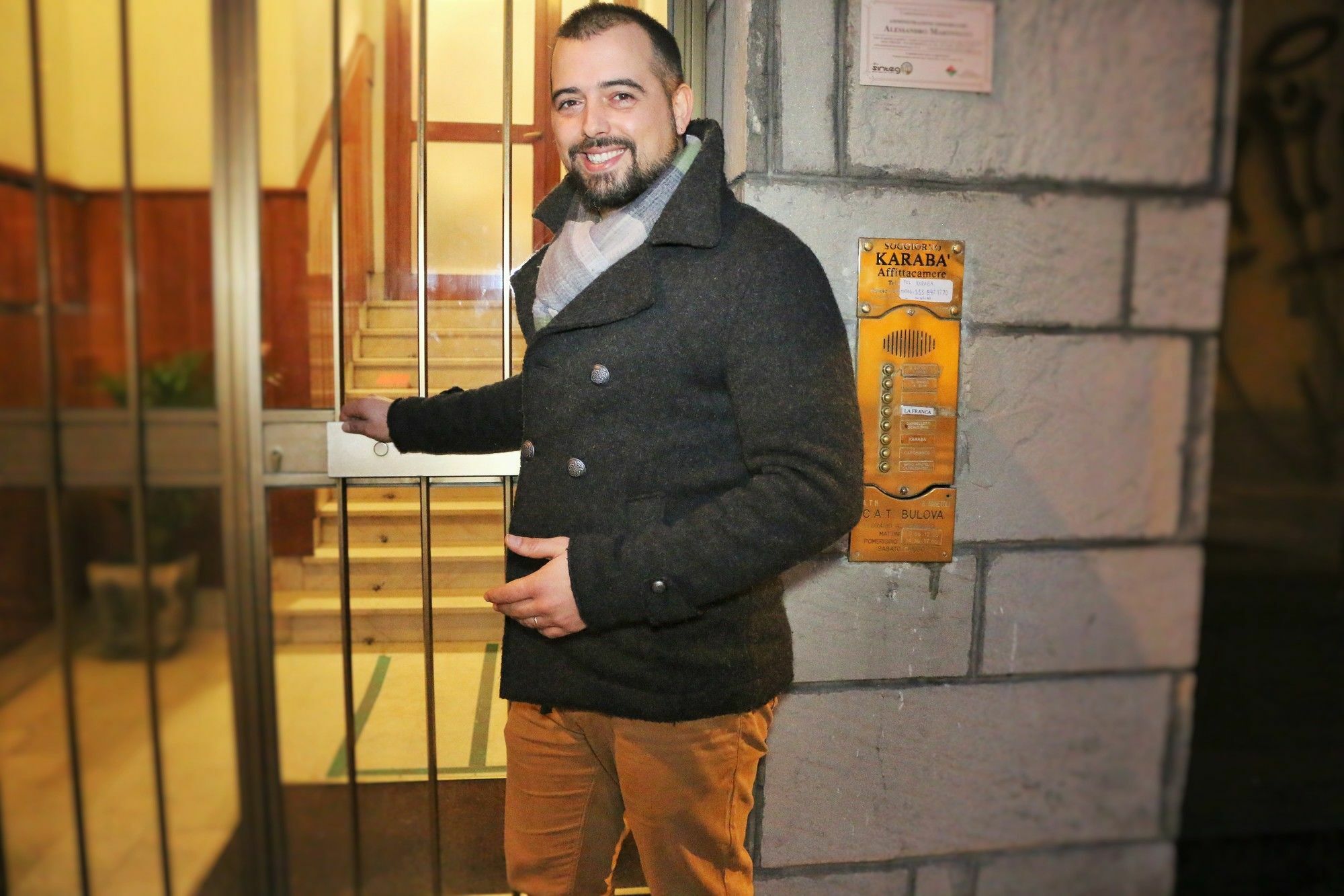 Soggiorno Karaba Florens Exteriör bild